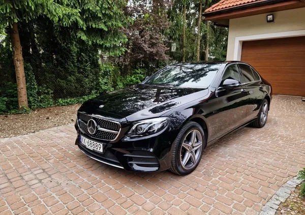 kujawsko-pomorskie Mercedes-Benz Klasa E cena 149900 przebieg: 103000, rok produkcji 2019 z Włocławek